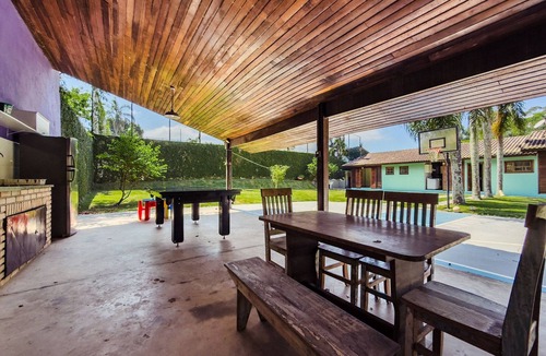 Cotia House | Casa térrea e confortável na Granja