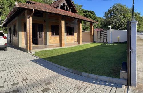 Governador Celso Ramos House | Casa Tijolinho a Vista - 150 mt praia
