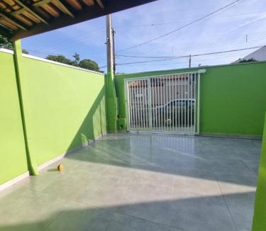 Holambra House | Casa Verde