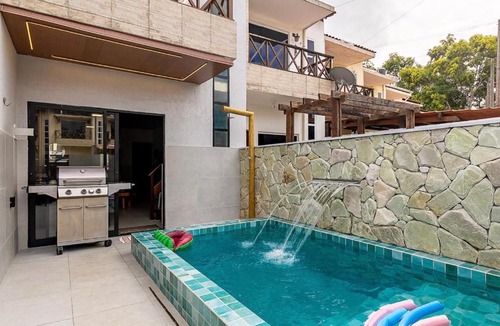 Marechal Deodoro House | Casa06Frances com decoração moderna à 8min de carro da praia do frances com piscina PRIVATIVA, 03 quartos com AR