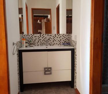 Chivilcoy House | Casaquinta con Parrilla, Estacionamiento y Pileta