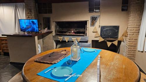 Maquinista F. Savio House | Casaquinta Los Robles