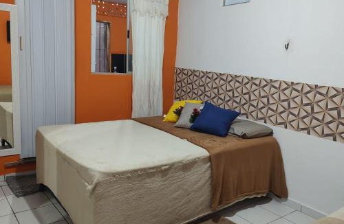 Sacramenta House | Casarão 3 quartos com ar e garagem