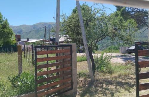 Huerta Grande House | Casas HG-Pileta climatizada en predio cercano-Desayuno seco