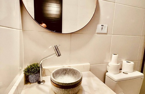 Jardim Nova Suica Hotel | Casinha Amarela