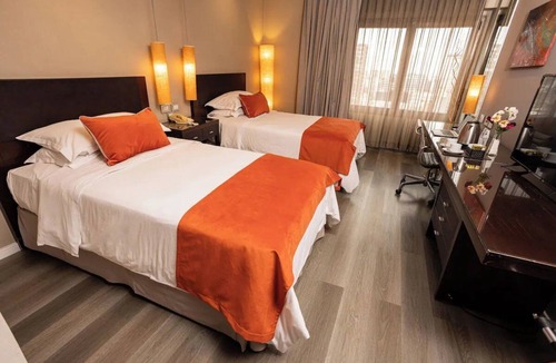 Microcentro Hotel | Central Buenos Aires Stay w/Pool | Pet-Friendly Unit | Near Avenida Córdoba