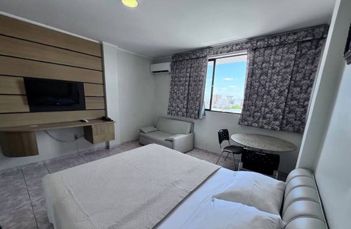 Petrolina Hotel | Central Petrolina Retreat | Free Breakfast | 1 mile to Ilha do Fogo