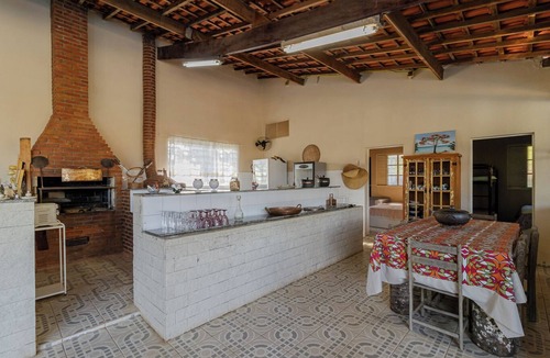 Igarata House | Chácara ótima localização, piscina e churrasqueira