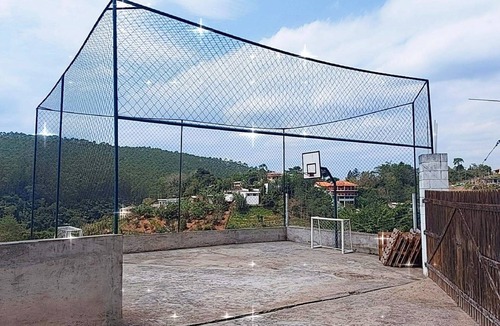 Igarata House | Chácara Aconchegante em Igaratá com Piscina Adulto e Infantil,wi-fi e Muito Mais