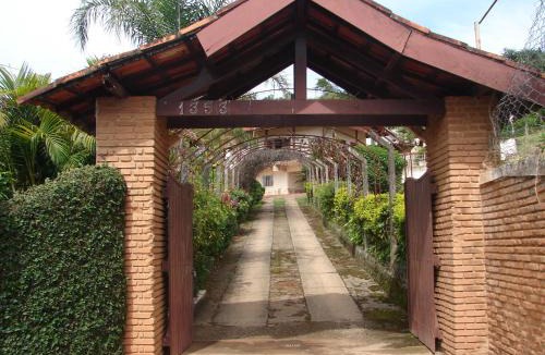 Caiocara House | CHÁCARA ATIBAIA
