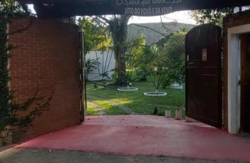 Itaoca House | Chácara com Piscina em Guararema