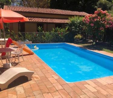 Piracicaba House | Chácara Linda e Aconchegante com 300mega Internet, Quadra Beach Tennis e Mesa de Sinuca