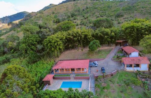 Sao Lourenco House | Chácara Paraíso de Itamonte MG