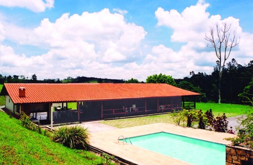 Jarinu House | CHACARA PRIMAVERAS