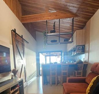 Mairinque House | CHALÉ DE CHARME perto da Rota do Vinho - São Roque