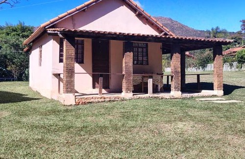 Sao Thome das Letras House | Chalé e Camping 4 Estações - Chalé 01