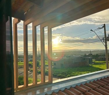 Delfinopolis House | Chalé vista da serra