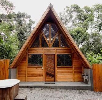 Itapecerica da Serra Cabin | Chalés, Cabanas e Suites - Espaços românticos na natureza
