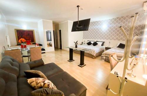 Porto Ferreira Hotel | Charles Hotel