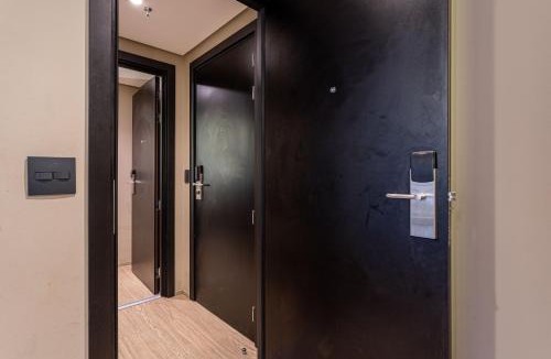 Alphaville Industrial Apartment | Charlie Alphaville