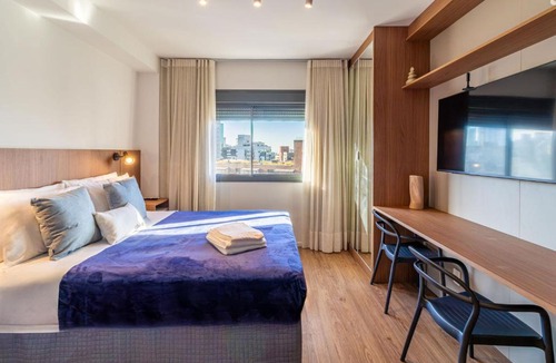 Rio Branco Apartment | Charlie Skyglass Moinhos