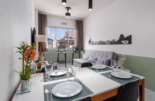 Zona Sul Apartment | Charm in Botafogo Well Decorated Sct1202