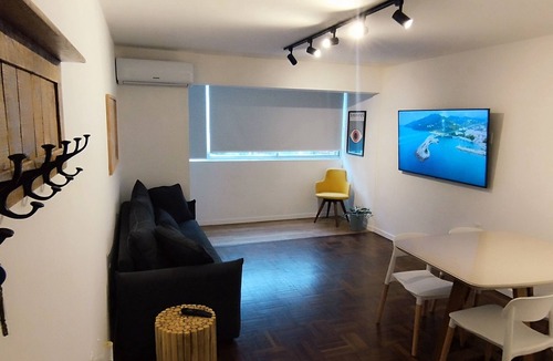 Pocitos Apartment | Charming 1-bedroom apartment in Montevideo with WiFi, AC