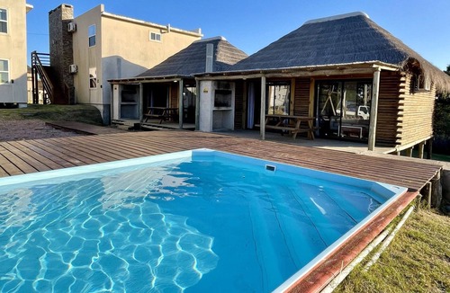 Punta del Diablo House | Charming 2-bedroom bungalow with WiFi, AC in wonderful Punta del Diablo, Uruguay
