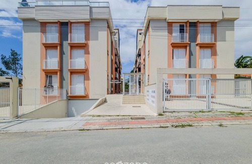 Santinho Apartment | Charming Apt Just 600m From the Sea! - VLA
