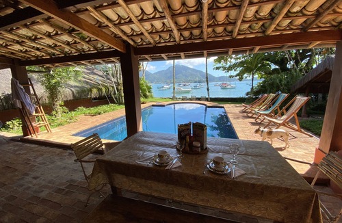 Ubatuba House | Charming house with lots of style on an exclusive beach