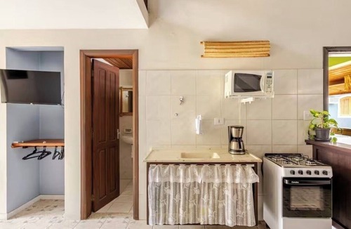 Boicucanga Beach Apartment | Charming loft with a mezzanine, 2 balconies, and 2 bathrooms
