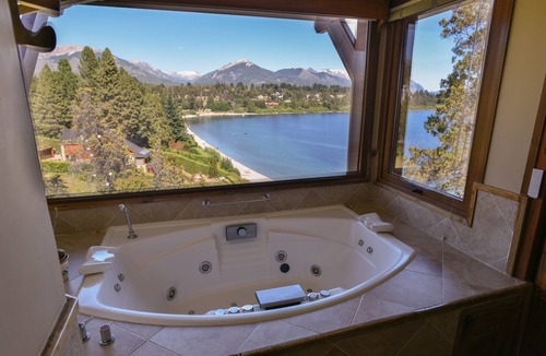 Playa Bonita Hotel | Charming Residences & Suites with Private Spa