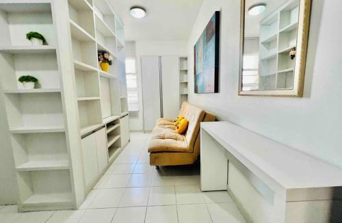 Setor Noroeste Apartment | Charmosa kit com ar condicionado e garagem
