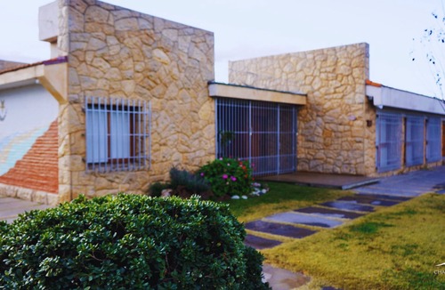 San Rafael House | Chateau Nur