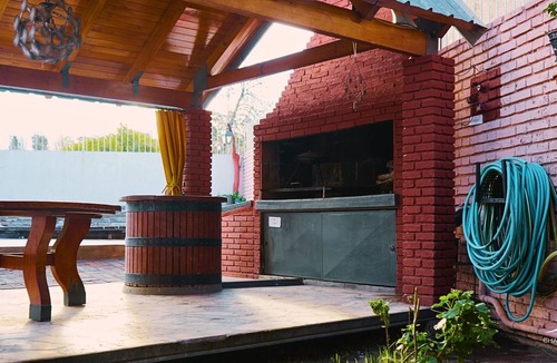 San Rafael House | Chateau Nur