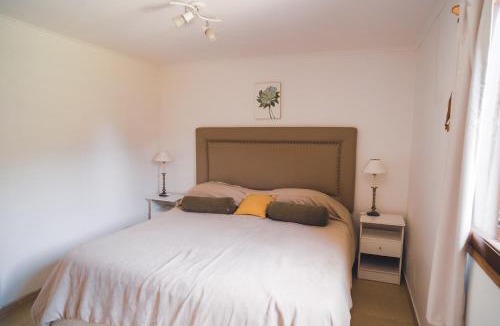 Colonia Chapadmalal Apartment | Check and Home - Chapa - 5 huéspedes con patio y parrilla