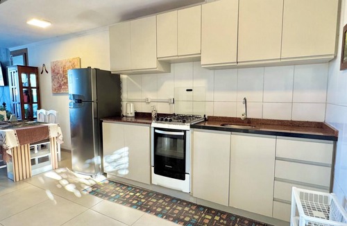 Presidente House | Cinematic view, 2 suites, beachfront.