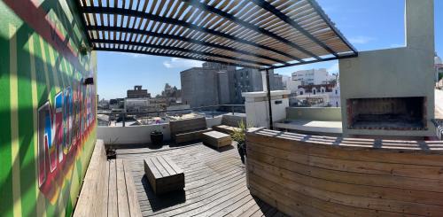 Ciudad Vieja Hostel | Circus Hotel Montevideo