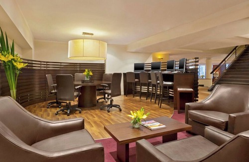 Microcentro Hotel | City-Centric Room Ideal for Walking to The Obelisk | Rooftop Pool, Pet-Friendly