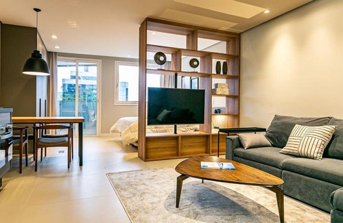 Centro Apartment | Close mall | Foodhall | Everything walking #CA14