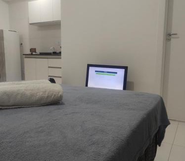 Alexandra Apartment | Com Ar Condicionado, Garagem e Internet m, 10 min do centro, 15 min das Praias NOVO