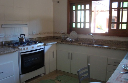 Barra do Una House | Comfortable colonial style house with 5 suites near the beach.