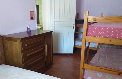 Campos Eliseos House | Comfortable single storey house with great accessibility. A few meters from the beach.