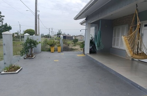 Arroio do Sal House | Complete house with pool just 2 blocks from the beach!