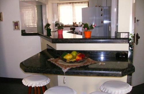 Praia da Enseada Apartment | Confortável Apto.Com Piscina para 8 pessoas-Ubatuba-Enseada