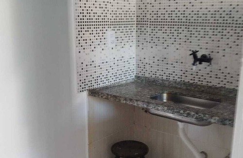 Guaratiba Apartment | Container Black