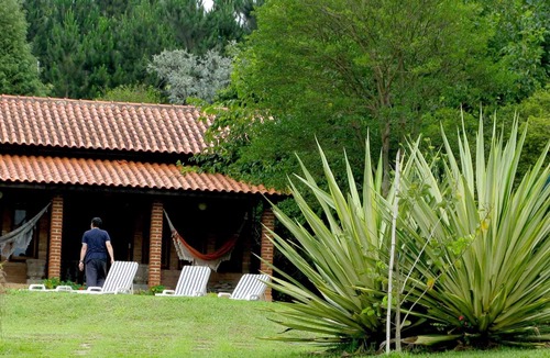 Aracariguama Cottage | Country house in gated community near São Paulo