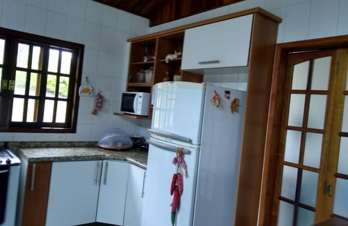 Mairinque Cottage | Country house in the gated community of Porta do Sol!