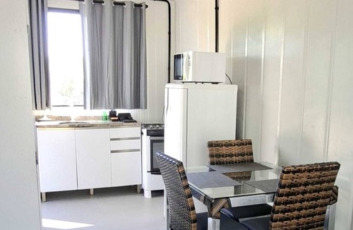 Campeche Leste House | Cozy Container on Campeche Beach! 2km from the beach and 8km from the airport
