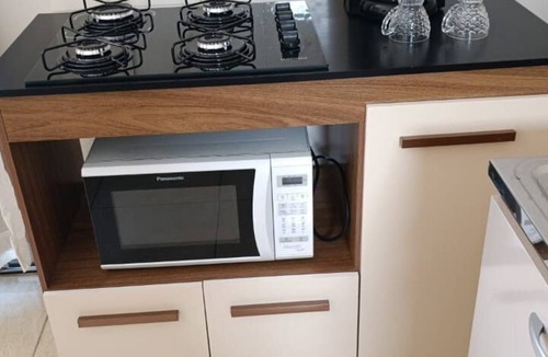 Aracuai Apartment | Cozy kitchenette